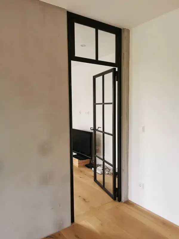 Stahl-Glas-Tür schwarz mit Oberlicht