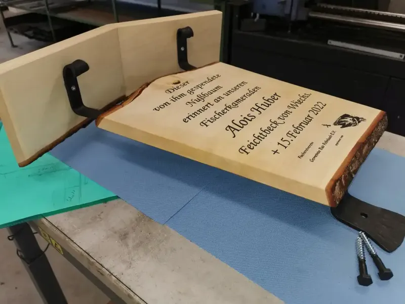 Geschmiedeter Tafelständer