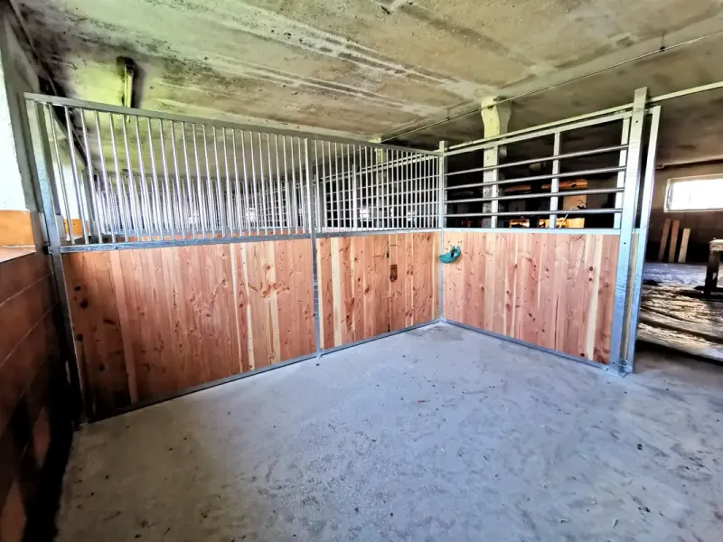 Stallung Pferdeboxen